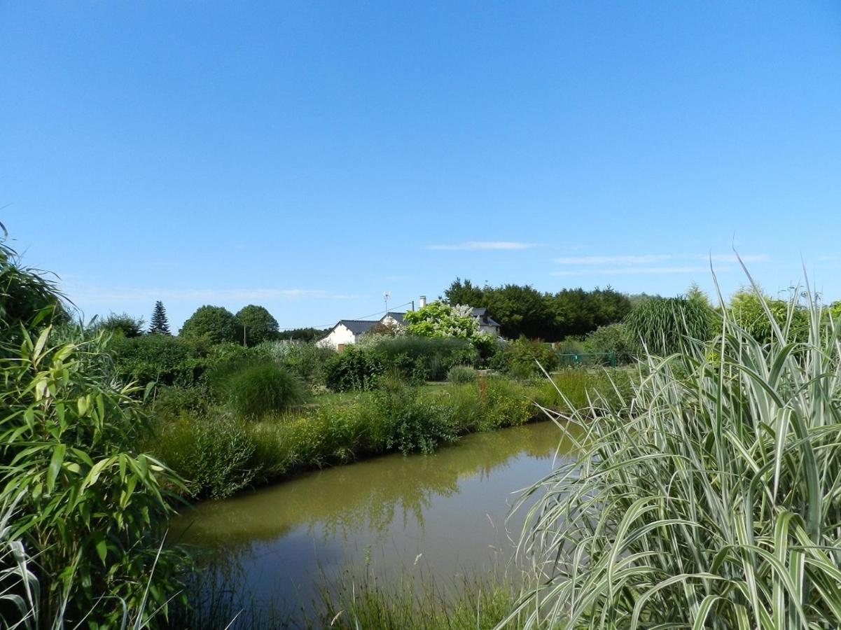 Gite La Grenouillere Esqueheries Exterior photo